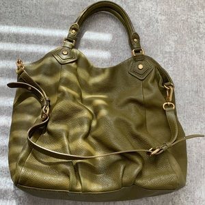 Used Marc Jacobs leather Classic Q Francesa Shoulder bag.
